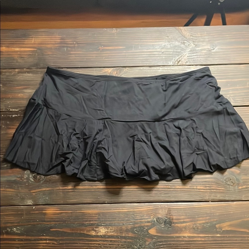 18 Black Women's Swim Skirt F01 6594